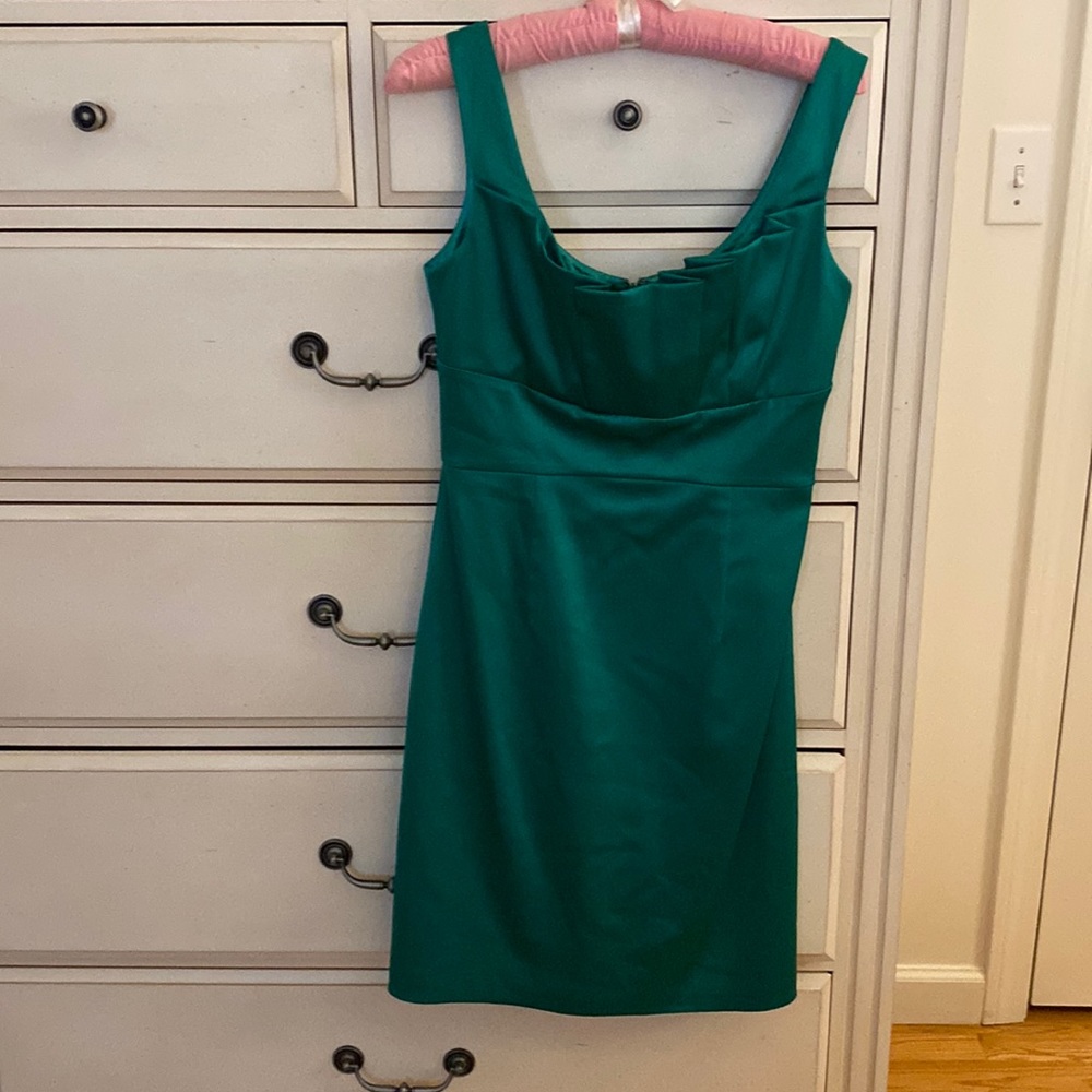 Max and Cleo size 4 Green satin dress